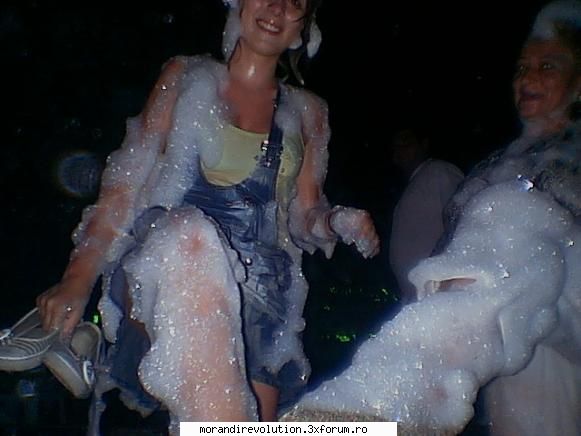 poze membrii forumului haha  petrecere