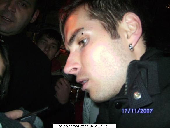 galerie foto si-a pus pierce spranceana
