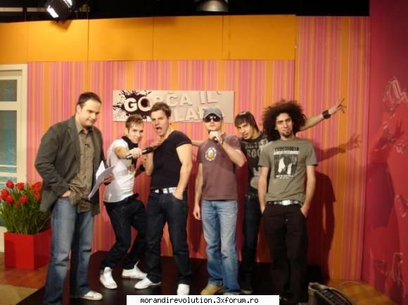 galerie foto savarina1 scris: