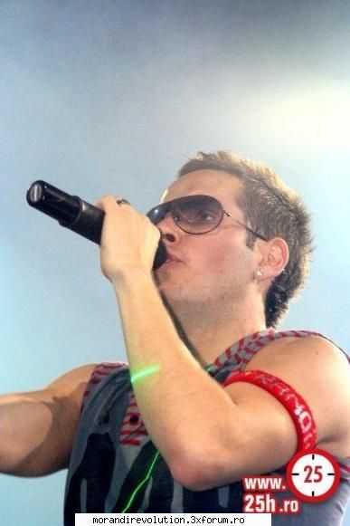 despre noi... trupa suuper cool..de treaba lucruri despre mine..sunt fire fanii