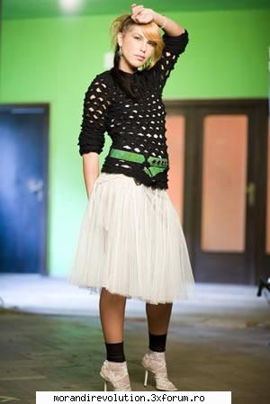 corina n-am vazut atunci teo... dar mir i-a spus asa...