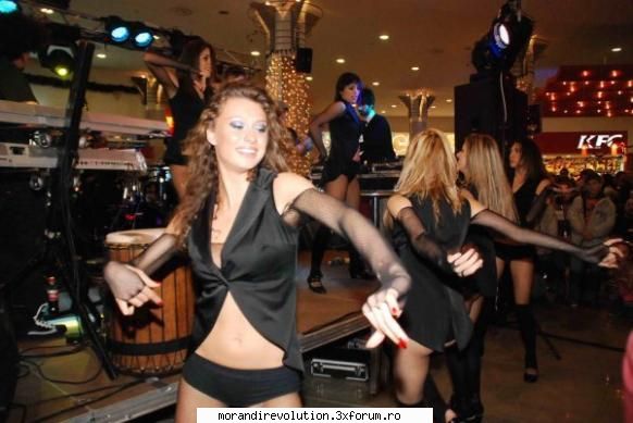 Anda (a parasit trupa) - coolgirl_deea - Dansatoarele