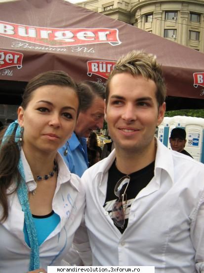 si poza mea de la festivalu burger!=d galerie foto