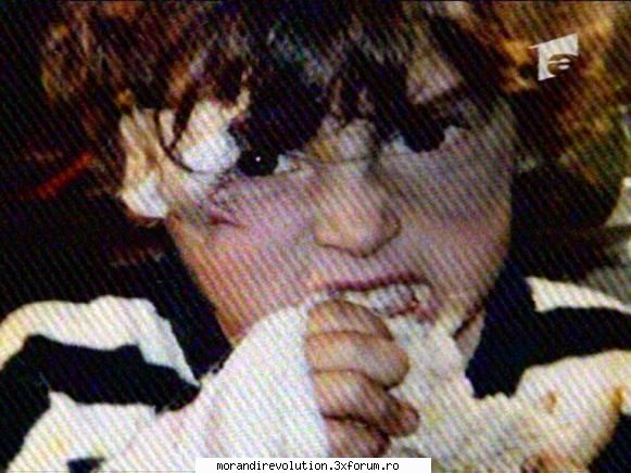 Galerie Foto - cine o fii oare??;;)=))))))) - Marius Moga