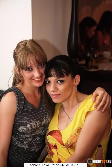Galerie Foto - savarina1 - Dansatoarele