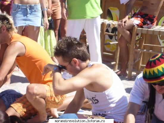 Galerie Foto - uff.. saracutzu` obosise de la atat masaj :D - Andrei Ropcea Tefas