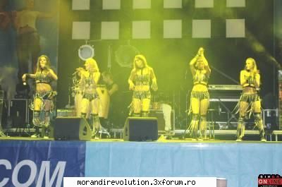 Galerie Foto - cele mai tari dansatoare :D - Dansatoarele