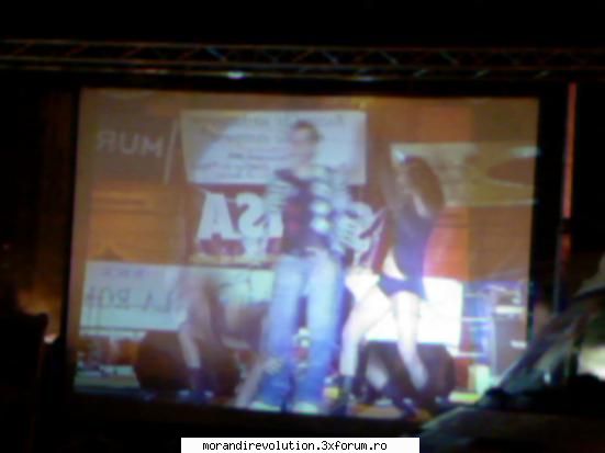Galerie Foto - ) concert buzau ... la fel..nu se vede bine :)) - Andrei Ropcea Tefas