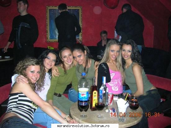 Galerie Foto - LaReine - Dansatoarele