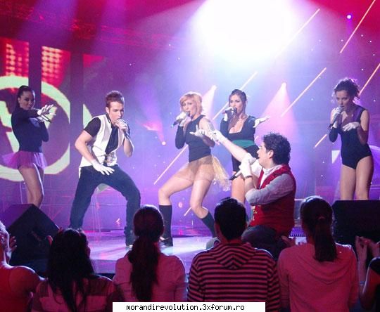 Galerie Foto - cantand la eurovision ;) ;) ;) - Marius Moga