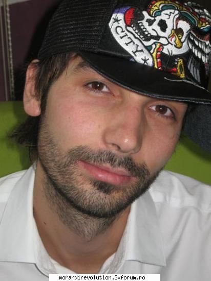 Galerie Foto - Iulian - LaReine - Arhiva