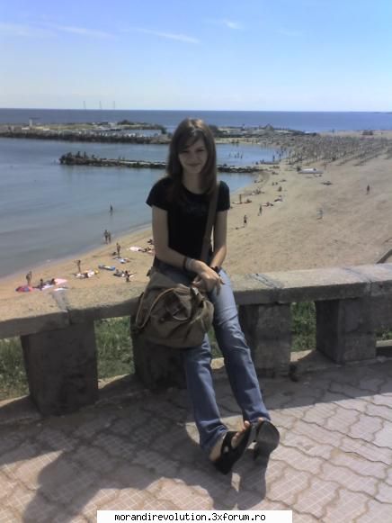 Poze cu membrii forumului - Salut !!! :D eu sunt cam noua pe aici, dar am pus - Membrii Forumului