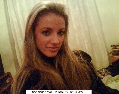 Ruxandra - LaReine - Dansatoarele