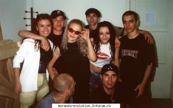 SIMPLU - ce fericit era pici :>:> - Bands