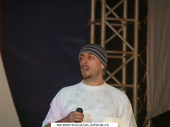 SIMPLU - ) nu stiu dak s`au mai pus p undeva p aici k - Bands