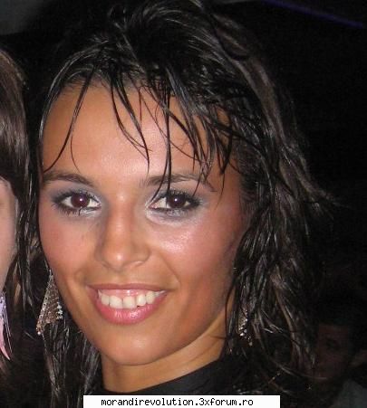 Silvia - woleleeee...ce dreaq sa mai slabeasca mah....vrei - Dansatoarele